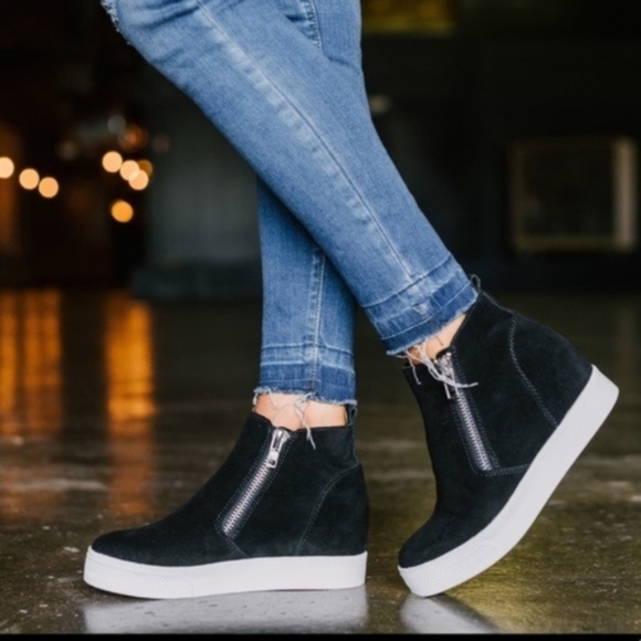 steve madden wedgie sneaker